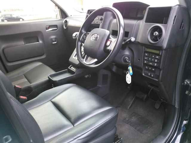 2020 Toyota ジャパンタクシー auction photo 3