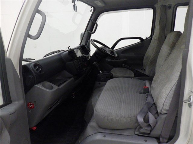 2014 Toyota Dyna ダブルキャブ auction photo 8
