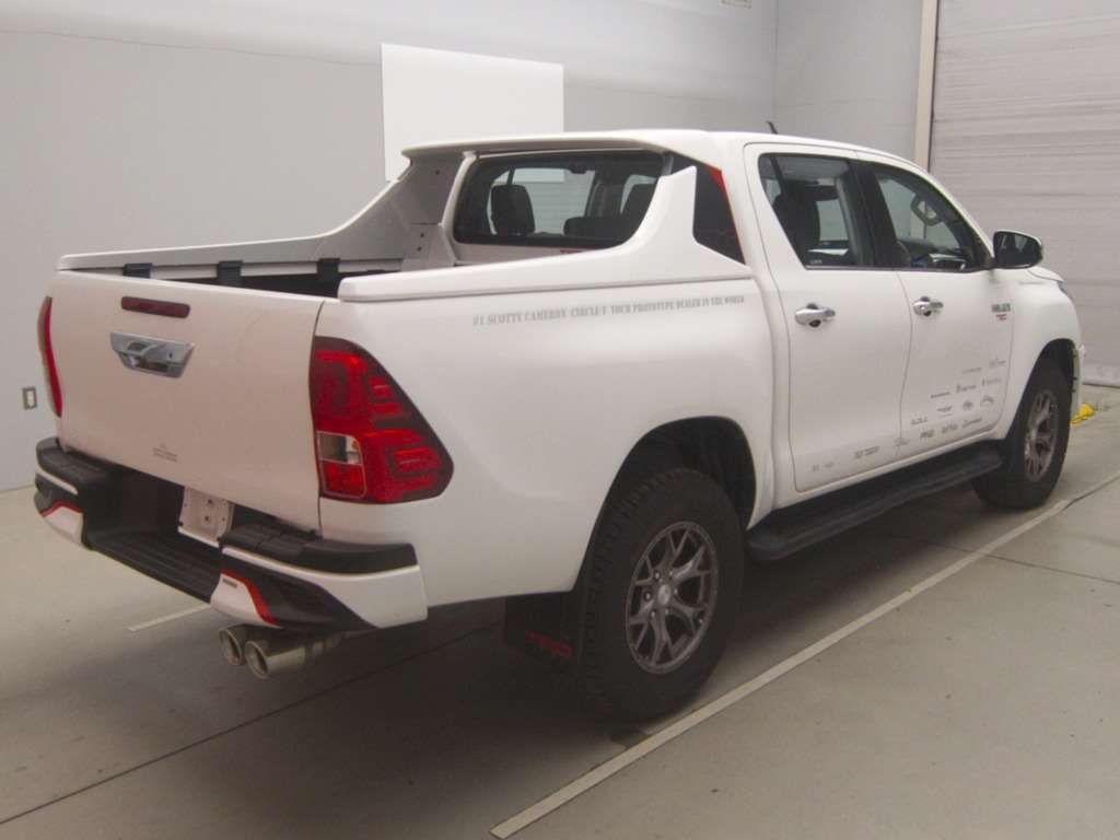 2018 Toyota Hilux Z 4WD auction photo 2