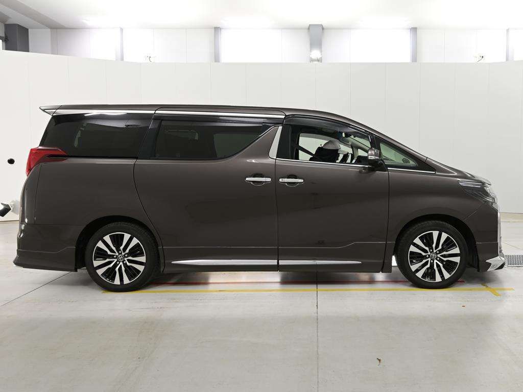 2022 Toyota Alphard 2.5S Cパッケージ auction photo 3