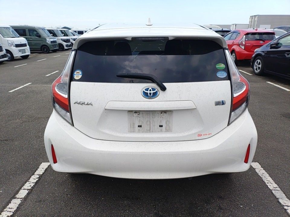 2019 Toyota Aqua auction photo 5