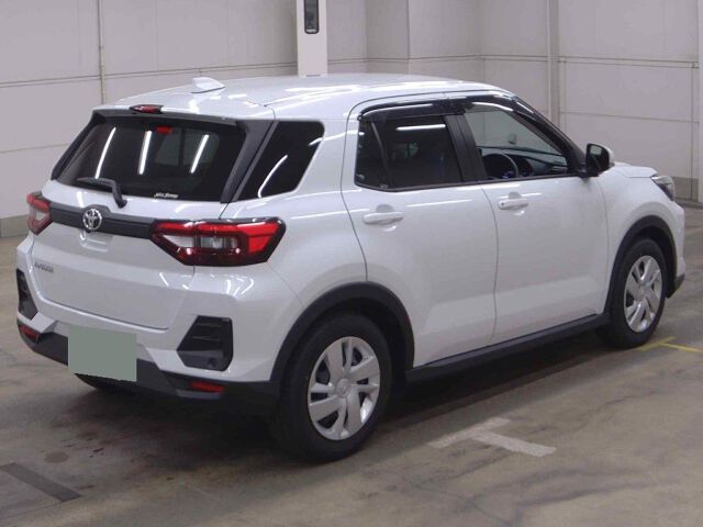 2024 Toyota Raize X 4WD auction photo 5