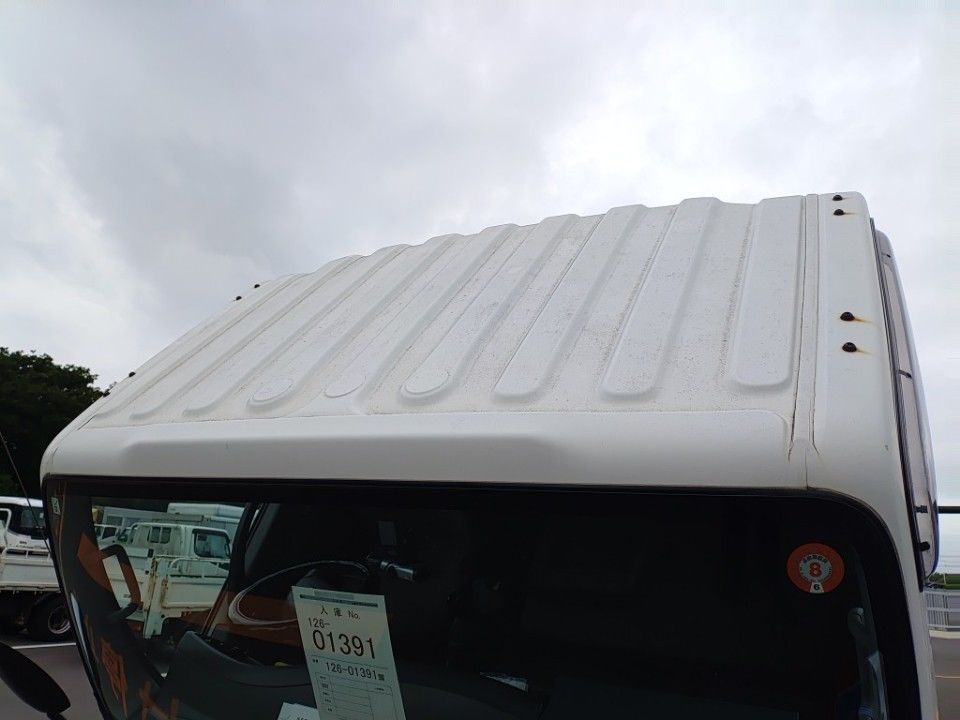 2013 Isuzu Elf auction photo 27