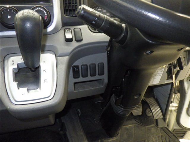 2017 Mitsubishi Fuso Canter Refrigerated and frozen trucks auction photo 8
