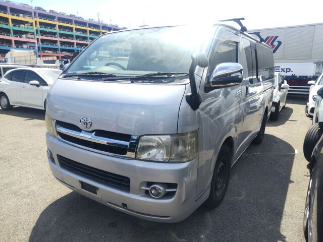 2007 Toyota Hiace ロングスーパーGL auction photo 4