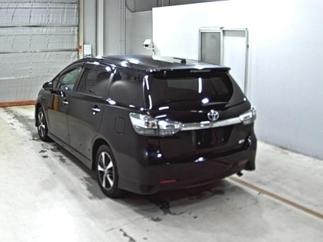 2014 Toyota Wish 1.8S Monotone auction photo 2