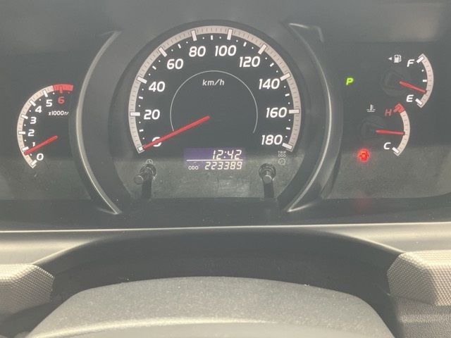 2009 Toyota Hiace バン auction photo 14