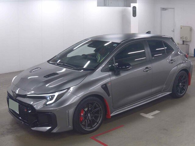 2025 Toyota GRカローラ RZ 4WD auction photo 4