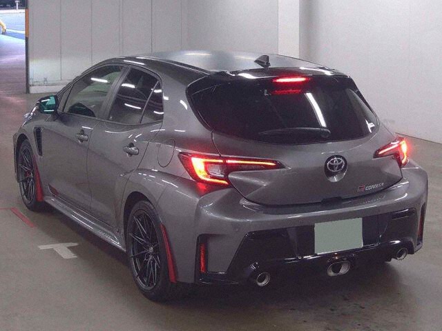 2025 Toyota GRカローラ RZ 4WD auction photo 2
