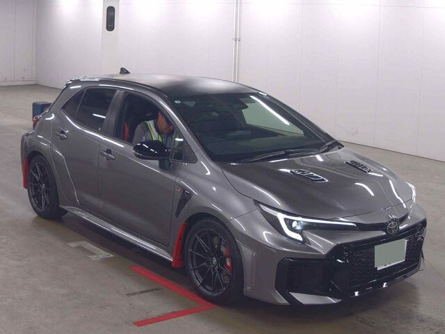 Japan Auction Vehicles 8 2025 Toyota GRカローラ RZ 4WD auction photo