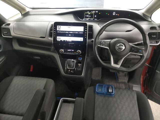 2020 Nissan Serena E-パワーハイウェイSV auction photo 3