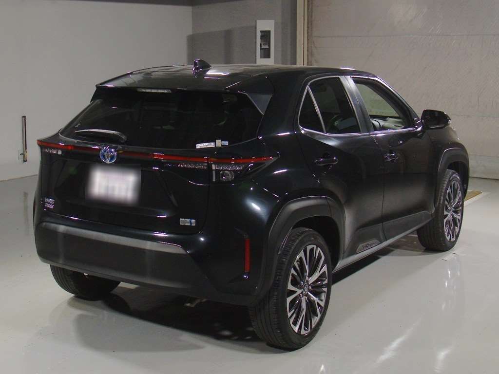 2022 Toyota Yaris Cross ハイブリッドZ auction photo 2