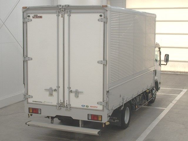 2019 Isuzu Elf Wing auction photo 2