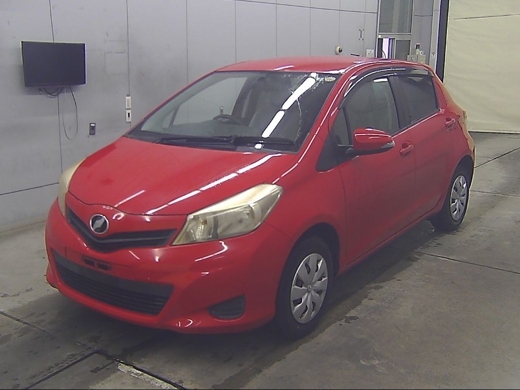 2012 Toyota ヴィッツ 5HB F auction photo 4
