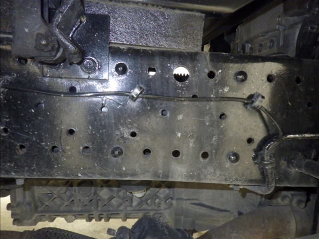 2015 Isuzu Elf dump auction photo 4