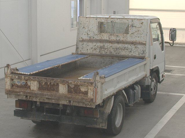 2015 Isuzu Elf dump auction photo 2