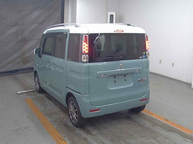 2020 Suzuki Spacia Hybrid X auction photo 2