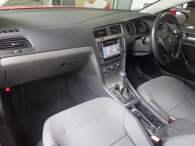 2014 Volkswagen VW ゴルフ TSIコンフォートライン BMT auction photo 2