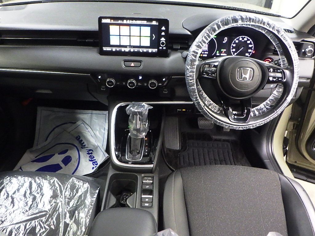 2021 Honda Vezel e:HEV Z auction photo 3