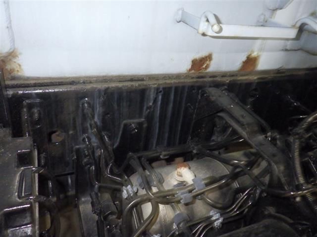 2006 Isuzu Forward 散水車 auction photo 4