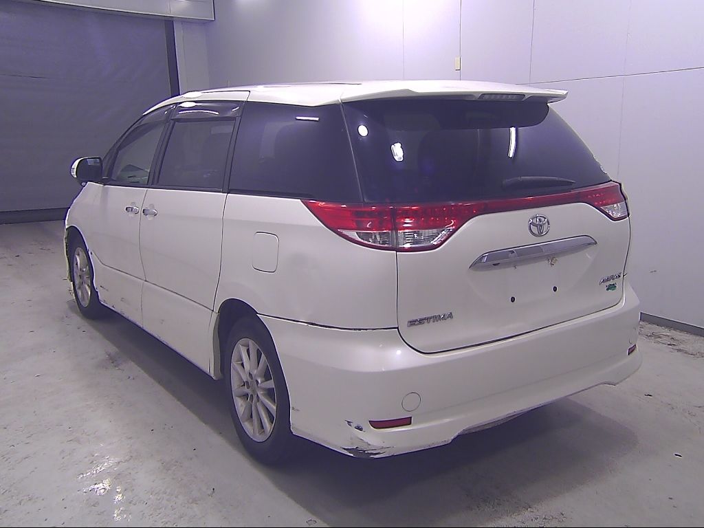 2010 Toyota Estima 4WD Aeras G Edition auction photo 5