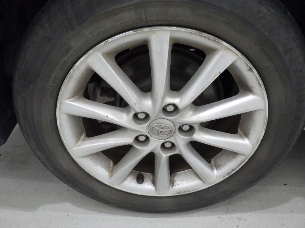 2010 Toyota Estima 4WD Aeras G Edition auction photo 9