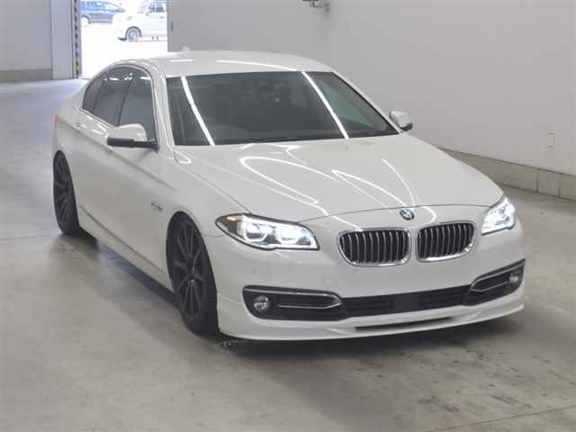 2015 BMW BMW5シリーズ 528iラグジュアリー Japan auction vehicle