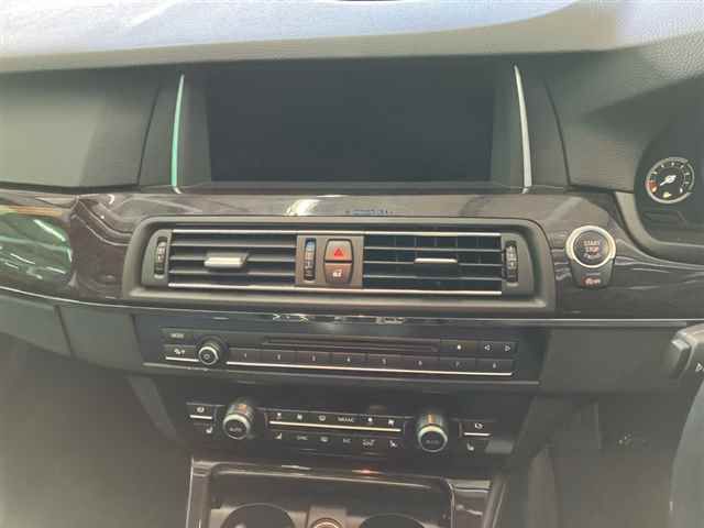 2015 BMW BMW5シリーズ 528iラグジュアリー auction photo 6