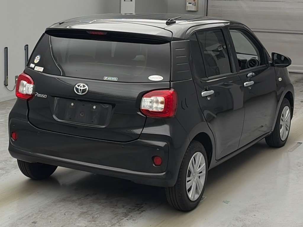 2023 Toyota Passo X auction photo 2