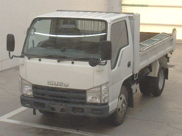 Japan Auction Vehicles 10 2008 Isuzu Elf dump auction photo