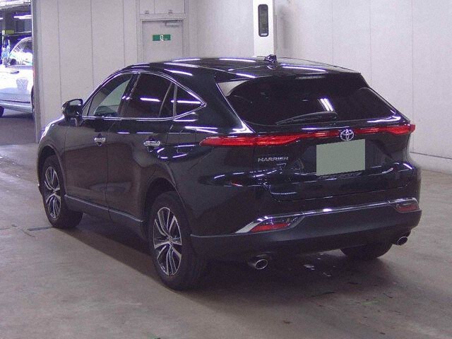 2023 Toyota Harrier G auction photo 2