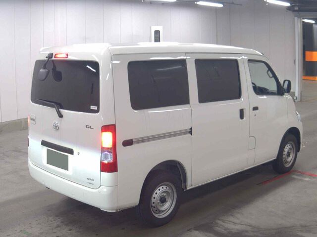 2025 Toyota TownAce Van GL 4WD auction photo 5