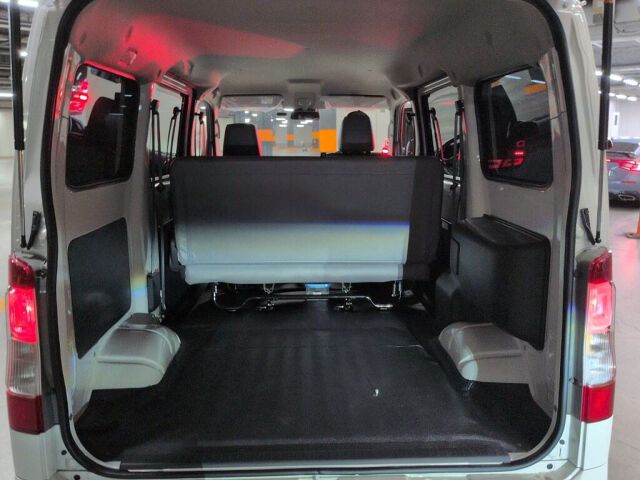 2025 Toyota TownAce Van GL 4WD auction photo 3