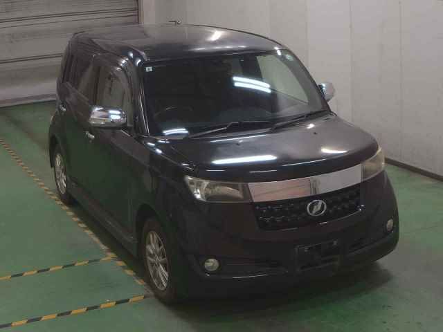 2013 Toyota bB Sキラメキ Japan auction vehicle