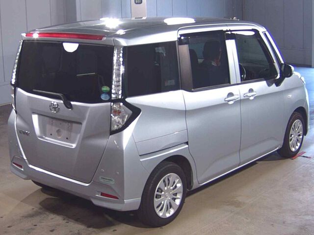 2020 Toyota Tank X S auction photo 5