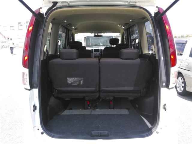 2007 Nissan Serena ハイウェイスター auction photo 10