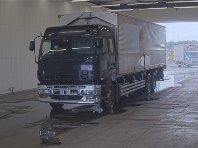 2010 Isuzu Giga アルミウイング Japan auction vehicle