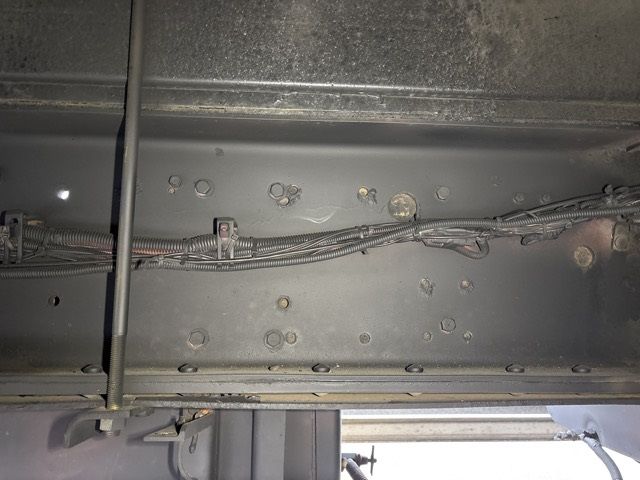 2010 Isuzu Giga アルミウイング auction photo 11