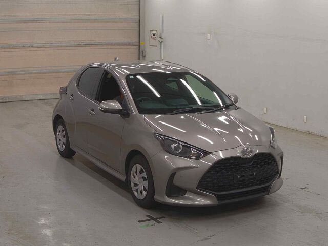 2024 Toyota Yaris X Japan auction vehicle