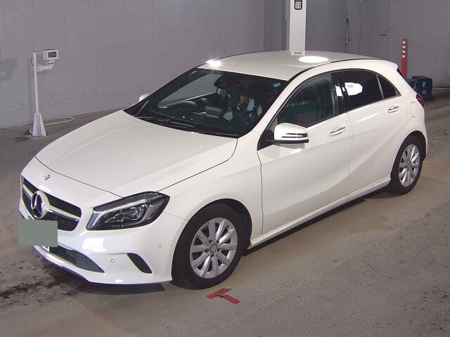 2016 Mercedes-Benz A-Class A180 auction photo 4