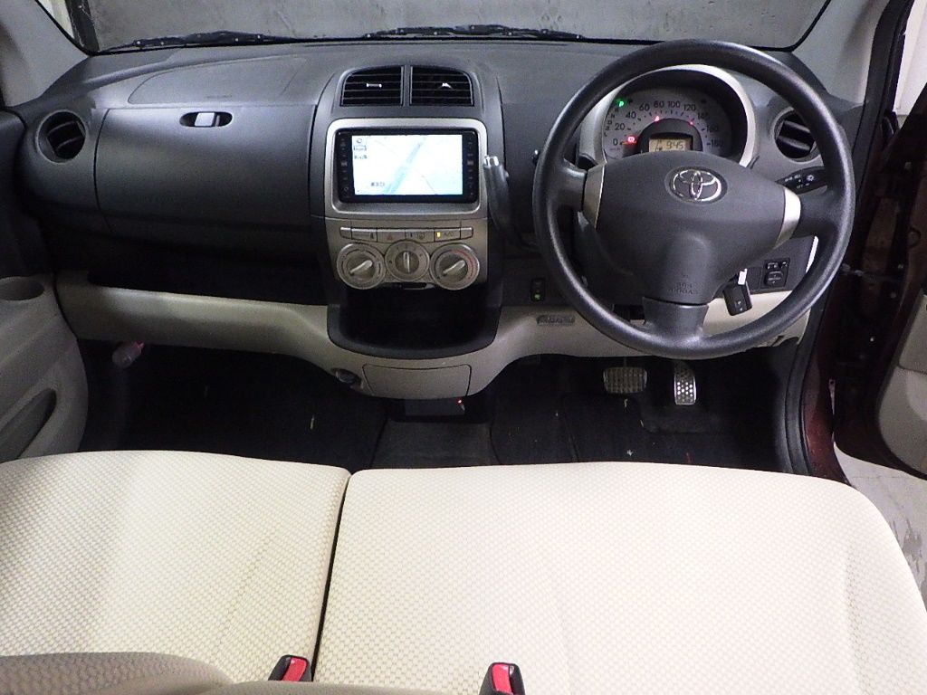 2008 Toyota Passo G F Package auction photo 3
