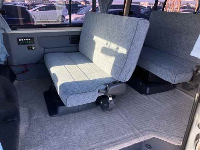 1997 Toyota Hiace キャンピングディーゼルターボ auction photo 7