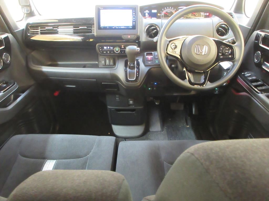 2022 Honda N-BOX カスタムL auction photo 3