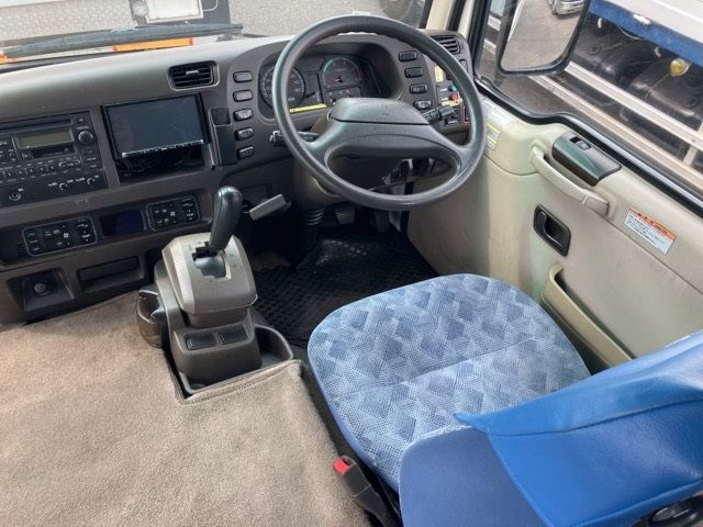 2017 Mitsubishi Fuso ローザ bus auction photo 5
