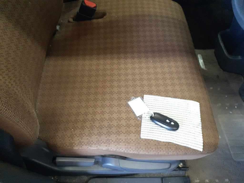 2012 Nissan モコ X auction photo 10