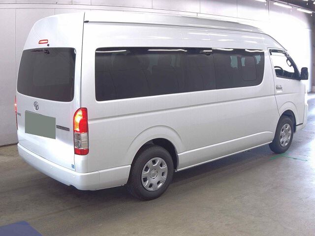 2026 Toyota Hiace グランドキャビン 4WD auction photo 5