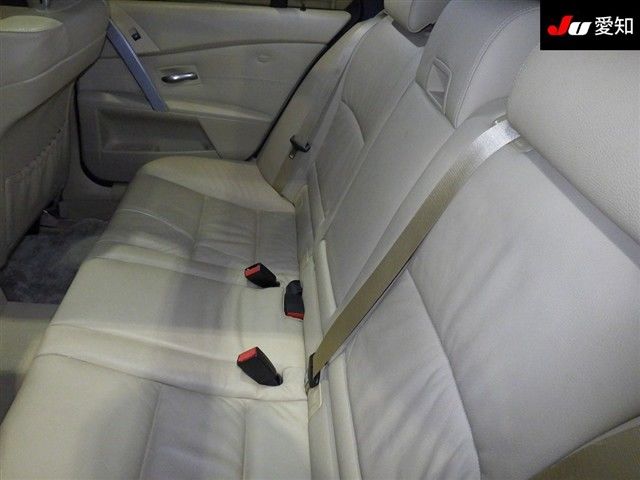 2005 BMW 5シリーズツーリング 525i auction photo 4
