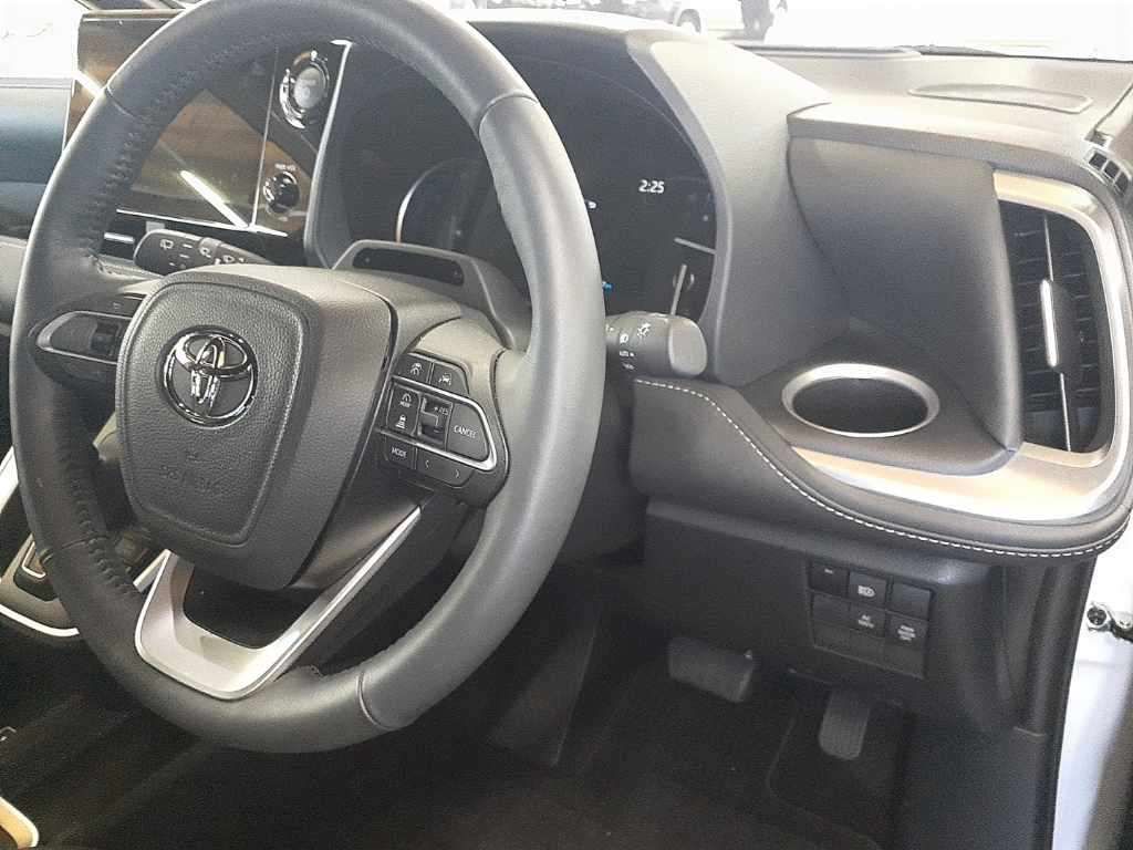 2026 Toyota Noah Hybrid S-Z 4WD auction photo 9
