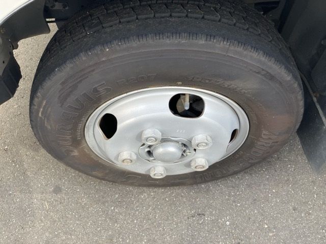 2015 Toyota Dyna アルミバン PG auction photo 8