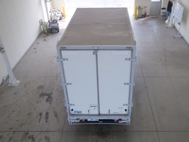 2015 Toyota Dyna アルミバン PG auction photo 3